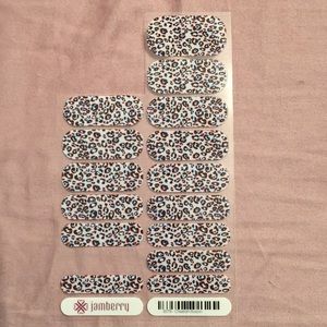 Jamberry Cheetah Illusion partial sheet